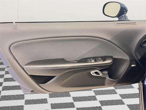 Used 2016 Dodge Challenger SXT w/ Sound Group image 15