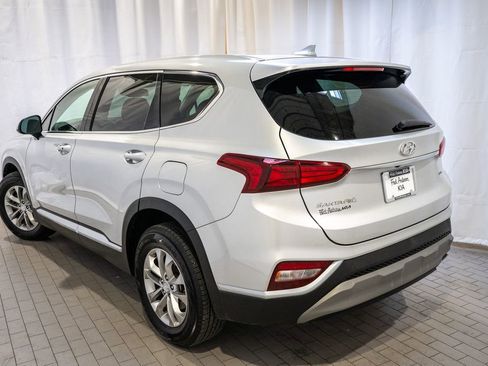 Used 2019 Hyundai Santa Fe SEL image 3