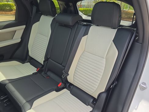 New 2026 Land Rover Discovery Sport Landmark AWD/4WD image 14