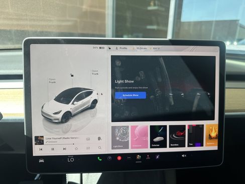 Used 2023 Tesla Model Y Long Range image 27