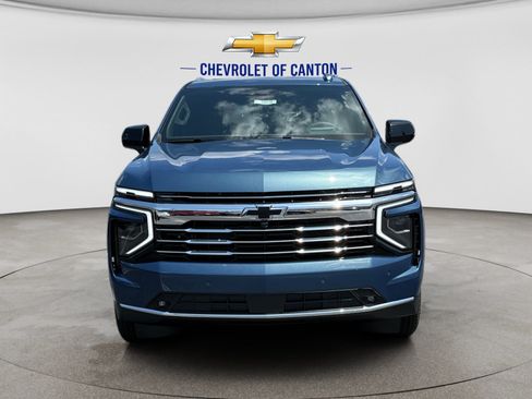 New 2026 Chevrolet Suburban LT w/ Advanced Technology Package RWD image 2