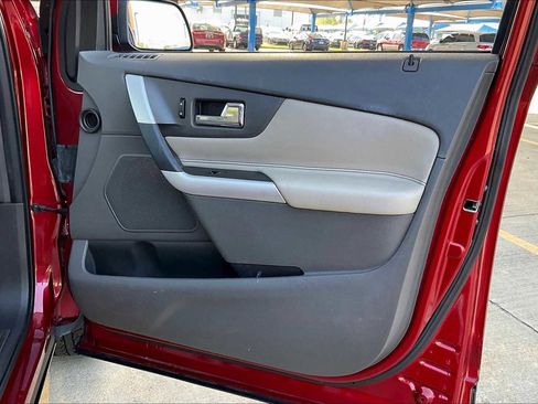 Used 2013 Ford Edge SEL image 22