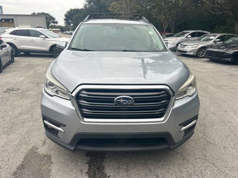 Used 2019 Subaru Ascent Limited w/ Popular Package #3 image 2