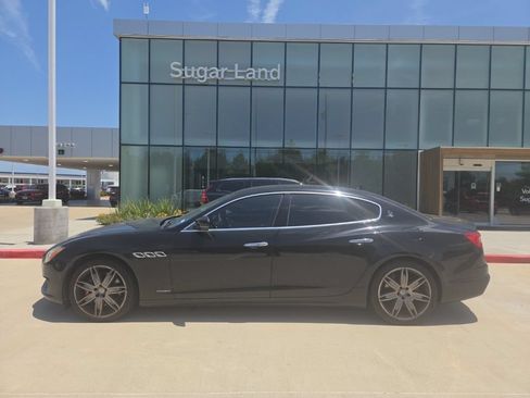 Used 2017 Maserati Quattroporte S GranSport Q4 AWD/4WD image 8