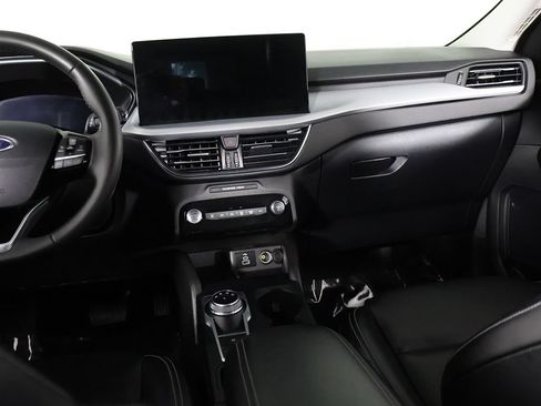 Used 2024 Ford Escape Platinum AWD/4WD image 34