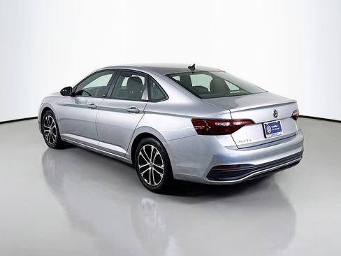 Certified 2023 Volkswagen Jetta Sport image 3