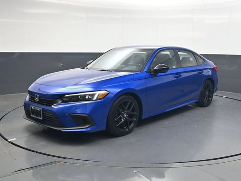 Used 2023 Honda Civic Sport image 8