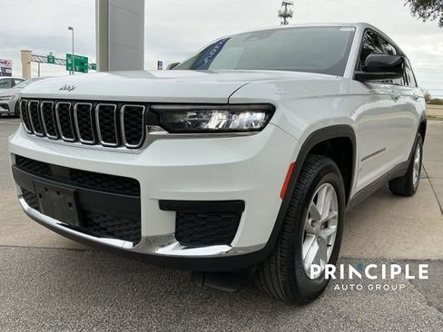 Used 2022 Jeep Grand Cherokee L Laredo w/ Luxury Tech Group I image 10