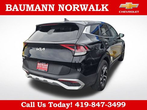 Used 2025 Kia Sportage EX FWD image 5