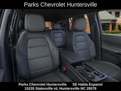 New 2026 Chevrolet Equinox LT w/ Convenience Package II AWD/4WD image 16