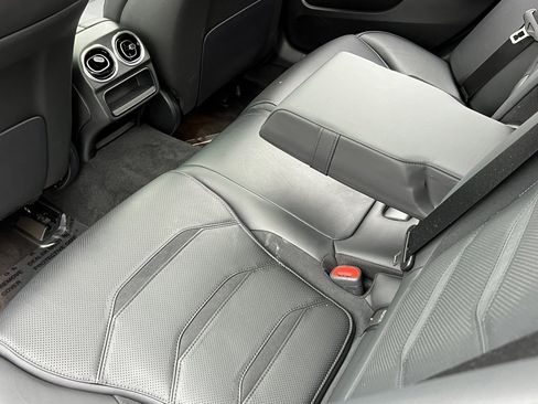 Used 2024 Mercedes-Benz C 63 AMG S image 17