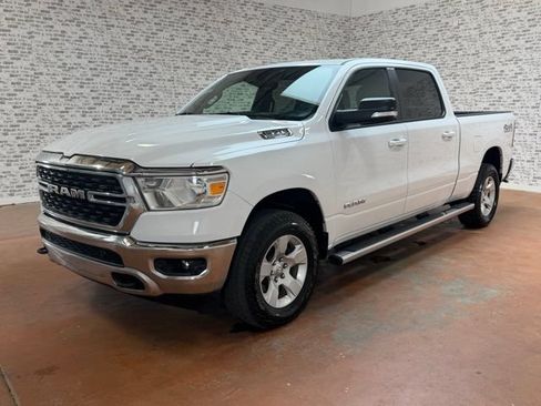 Used 2022 RAM 1500 Big Horn AWD/4WD image 3