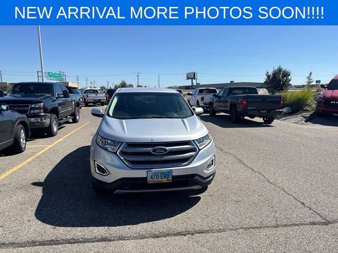 Used 2016 Ford Edge SEL w/ Equipment Group 201A AWD/4WD image 2