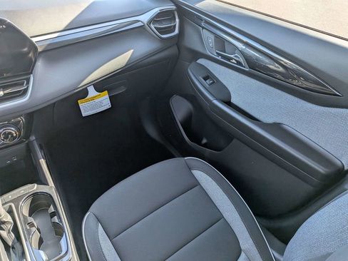 New 2026 Chevrolet TrailBlazer LT w/ Midnight Edition image 16