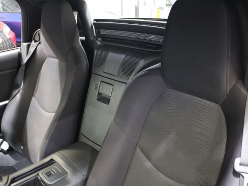 Used 2011 MAZDA MX-5 Miata Touring image 20