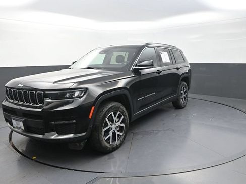 Used 2025 Jeep Grand Cherokee L Limited AWD/4WD image 5