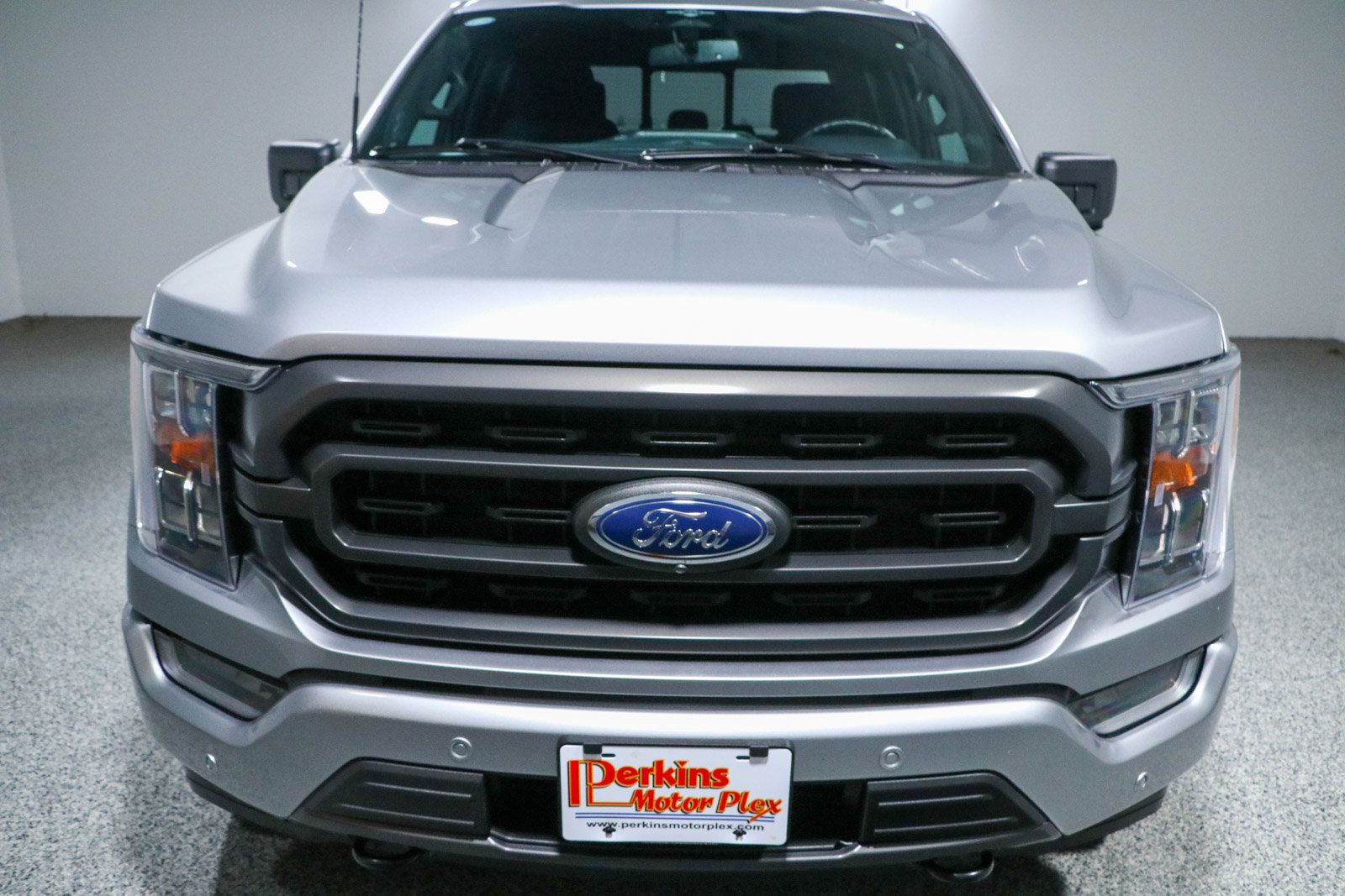 Used 2023 Ford F150 XLT w/ Equipment Group 302A High AWD/4WD image 4