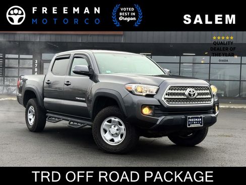 Used 2017 Toyota Tacoma TRD Off-Road image 1