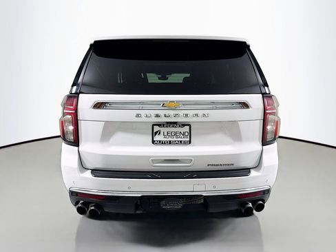 Used 2021 Chevrolet Suburban Premier w/ Premium Package AWD/4WD image 5