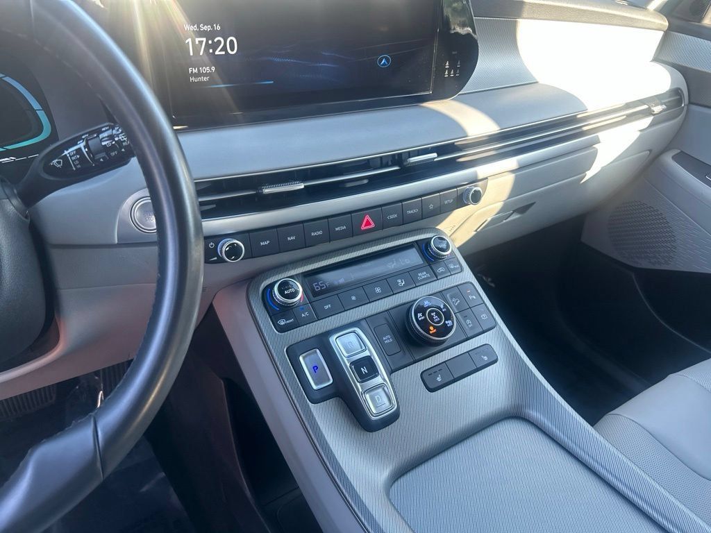 Used 2024 Hyundai Palisade SEL AWD/4WD image 13