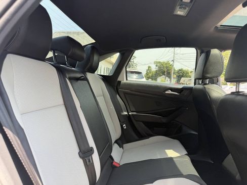 Used 2019 Volkswagen Jetta R-Line FWD image 24