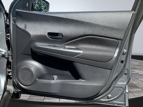 Used 2025 Nissan Kicks Play S FWD image 25