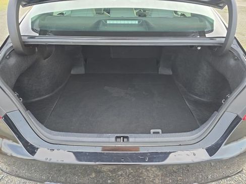 Used 2023 Toyota Camry SE image 12