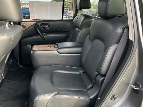 Used 2021 Nissan Armada SL w/ Captain's Chairs Package image 25