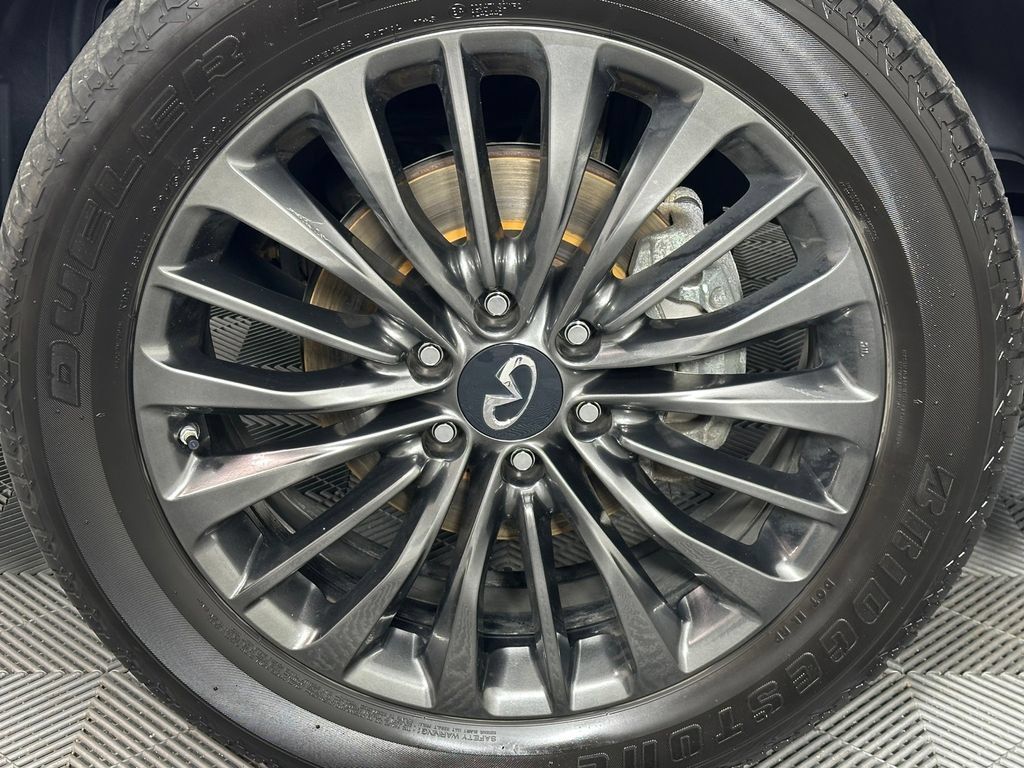 Used 2023 INFINITI QX80 Premium Select w/ Cargo Package AWD/4WD image 14