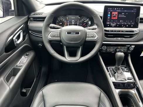 New 2026 Jeep Compass Limited image 12