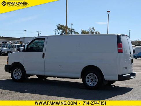 Used 2013 Chevrolet Express 1500 AWD image 5