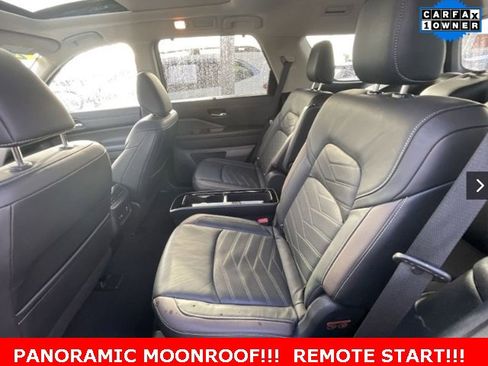 Used 2022 Nissan Pathfinder Platinum w/ Cargo Package image 3