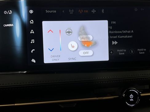 Used 2024 Nissan Ariya FWD image 17