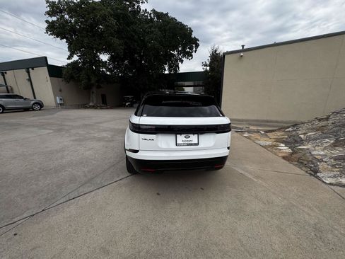 Used 2026 Land Rover Range Rover Velar Dynamic SE AWD/4WD image 5