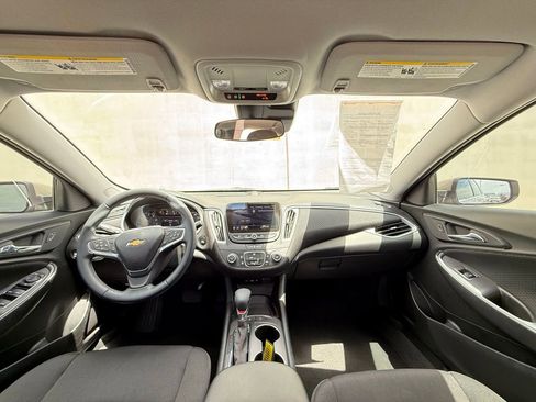 Used 2024 Chevrolet Malibu RS FWD image 6