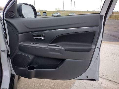 New 2026 Mitsubishi Outlander Sport ES image 27
