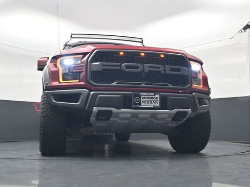 Used 2017 Ford F150 Raptor w/ Equipment Group 802A Luxury image 20