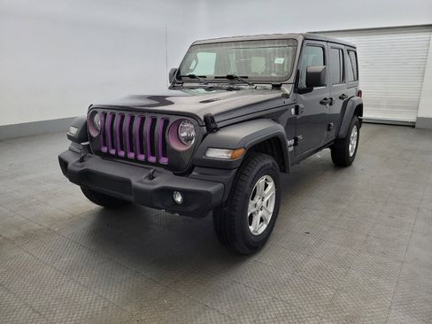 Used 2018 Jeep Wrangler Unlimited Sport S image 2