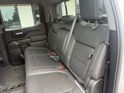 Used 2021 GMC Sierra 1500 SLT w/ SLT Premium Plus Package AWD/4WD image 4