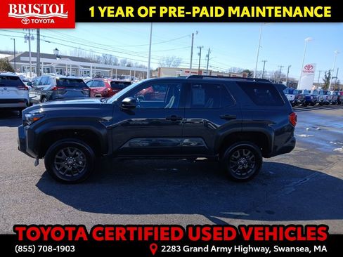 Certified 2025 Toyota 4Runner SR5 image 4