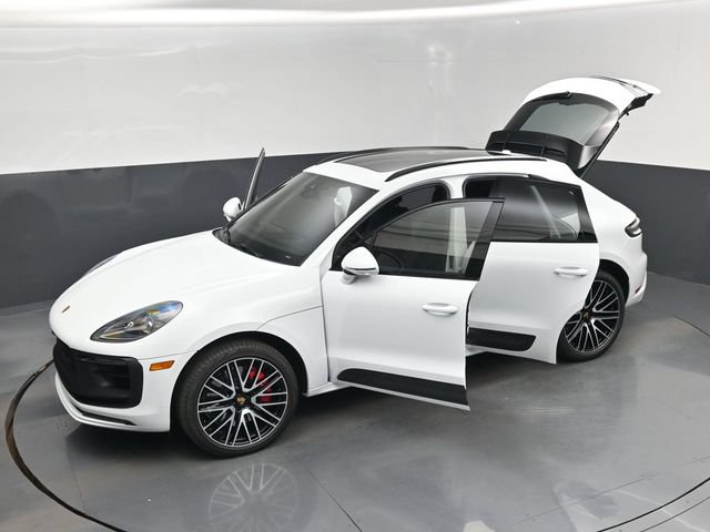 Used 2023 Porsche Macan GTS AWD/4WD image 20