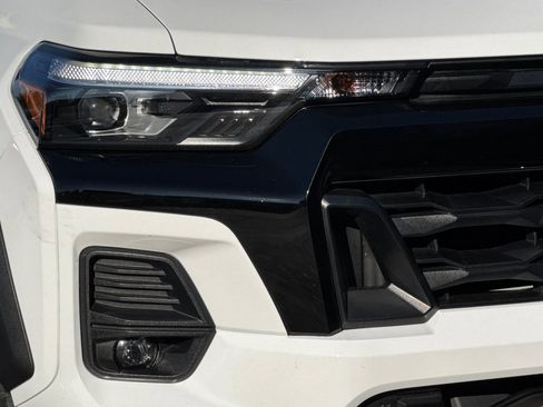 Used 2024 Chevrolet Colorado Z71 w/ Z71 Convenience Package 2 image 41