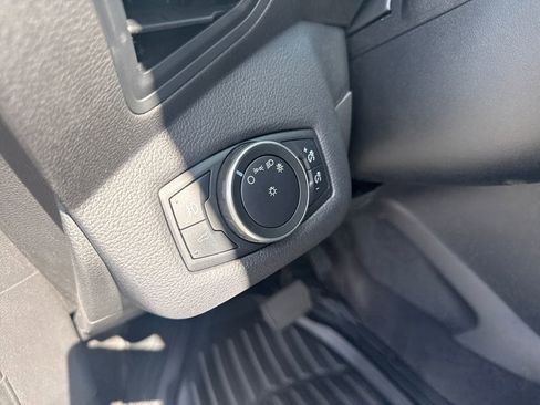 Used 2019 Ford Escape SE FWD image 23