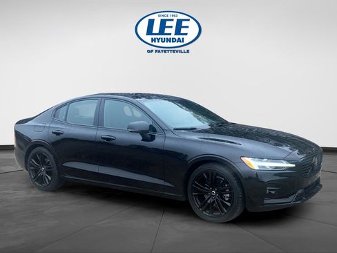 Used 2024 Volvo S60 B5 Plus w/ Climate Package image 1