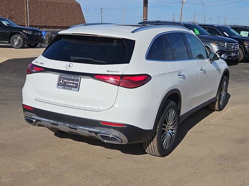 New 2026 Mercedes-Benz GLC 300 4MATIC image 7
