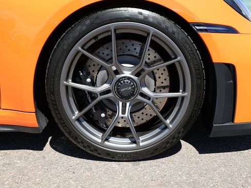 Used 2026 Porsche 911 GT3 RWD image 15