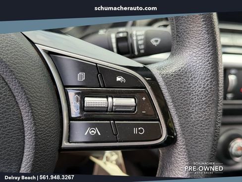 Used 2024 Kia Forte LXS w/ LXS Technology Package FWD image 24
