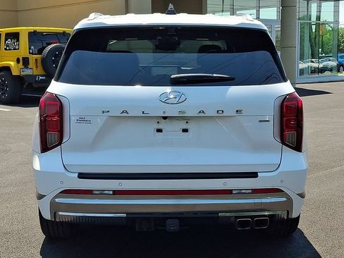 Certified 2025 Hyundai Palisade Calligraphy AWD/4WD image 3