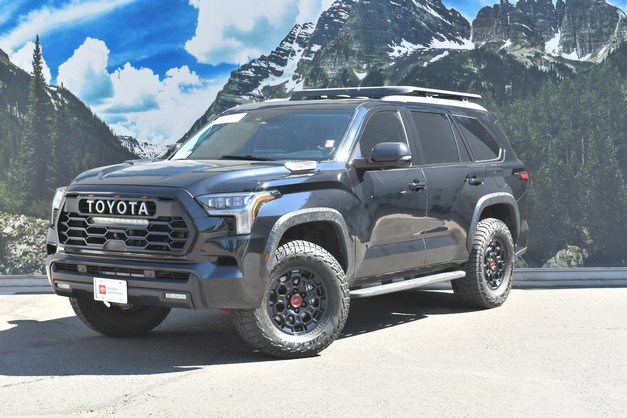 Used 2023 Toyota Sequoia TRD Pro AWD/4WD image 6