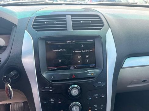 Used 2013 Ford Explorer XLT AWD/4WD image 10